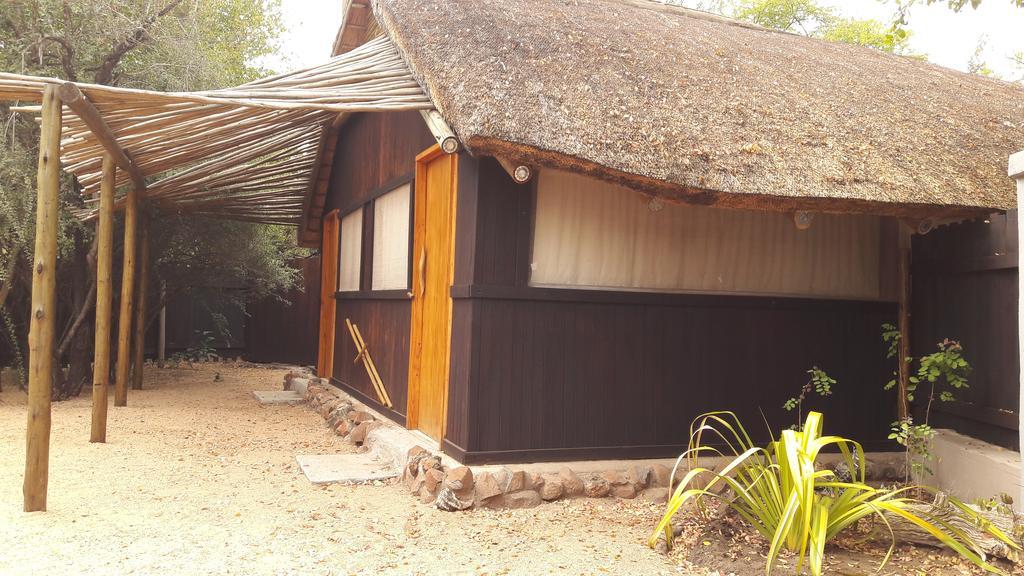 Off Beat Safaris Bush Lodge هويدزبروت المظهر الخارجي الصورة